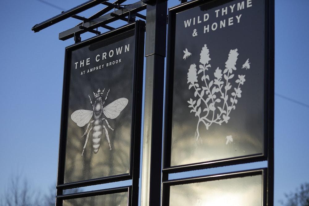The Crown Of Crucis Country Inn And Hotel Cirencester Exterior foto